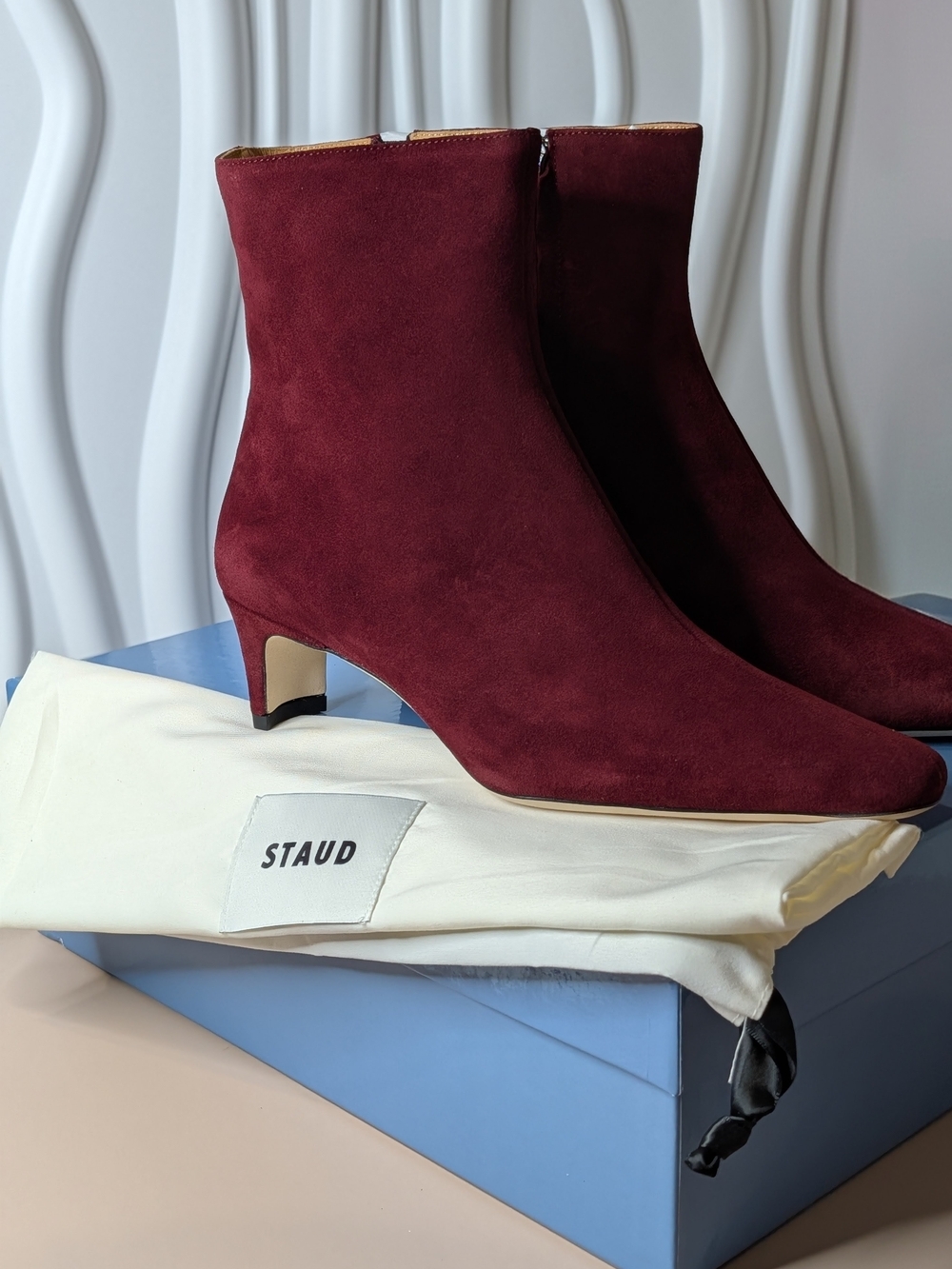 STAUD Wally Ankle Boot Pinot Burgundy Suede Booties EU 38 US 8 NIB Incl. Dustbag